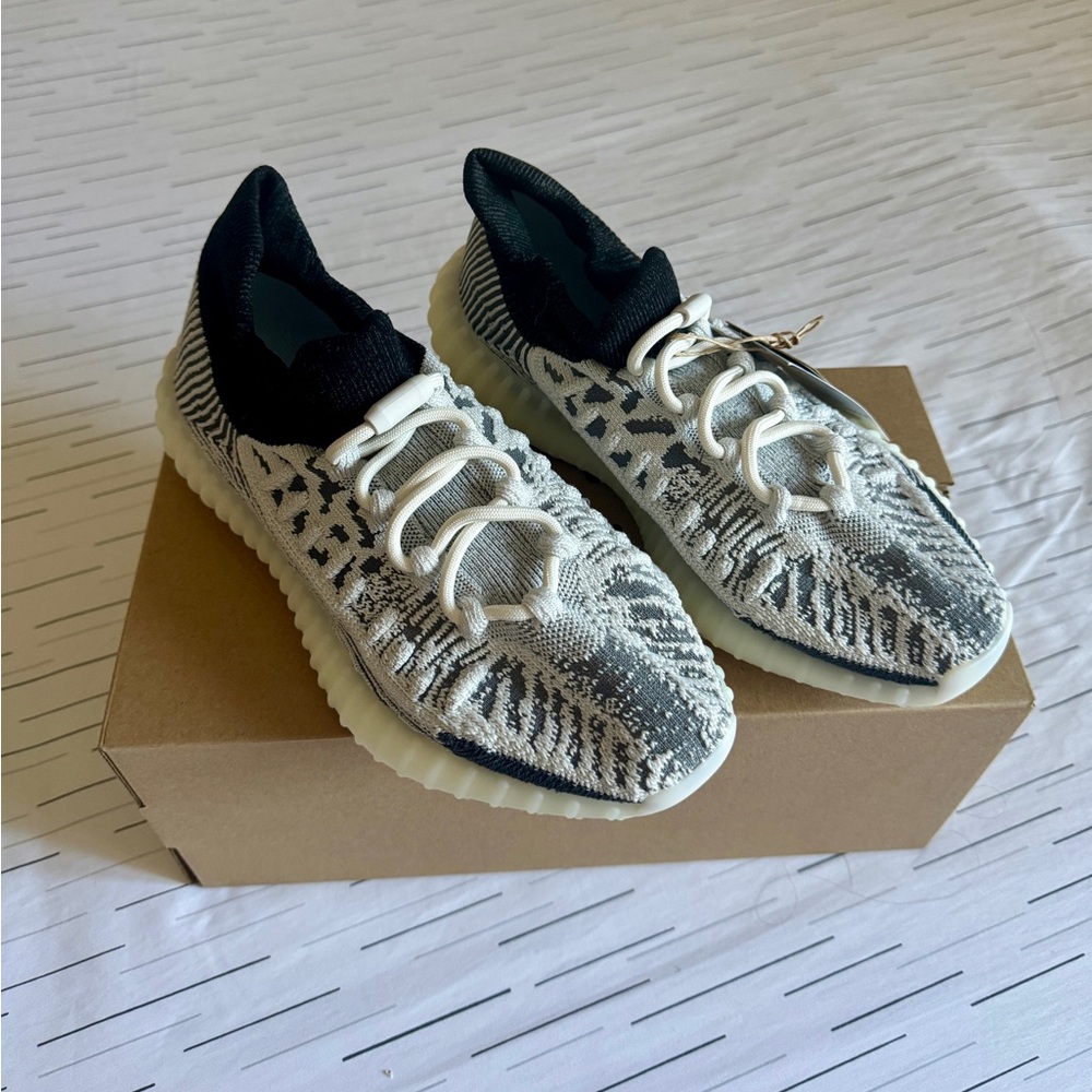 Yeezy Compact 350 Knit Panda (Black & White) Mens 7 womens 8
